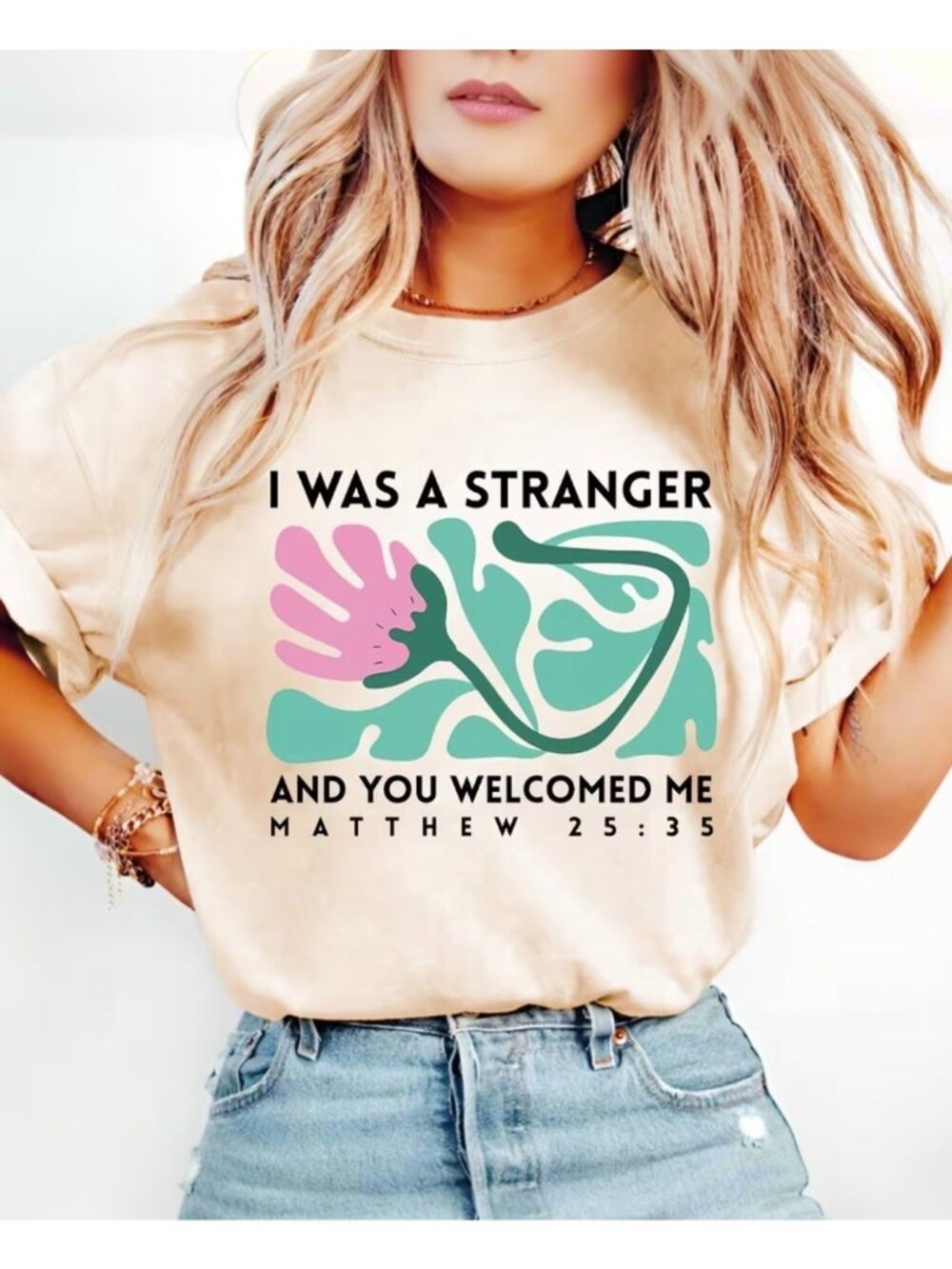 I WAS A STRANGER Graphic Tee Short Sz Medium NEW NIP